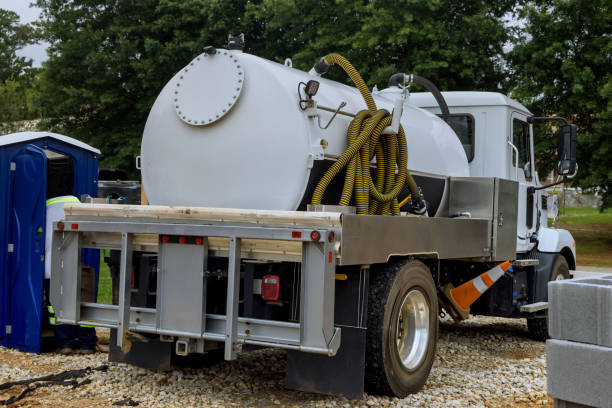 Best Portable toilet rental cost  in Strasburg, VA